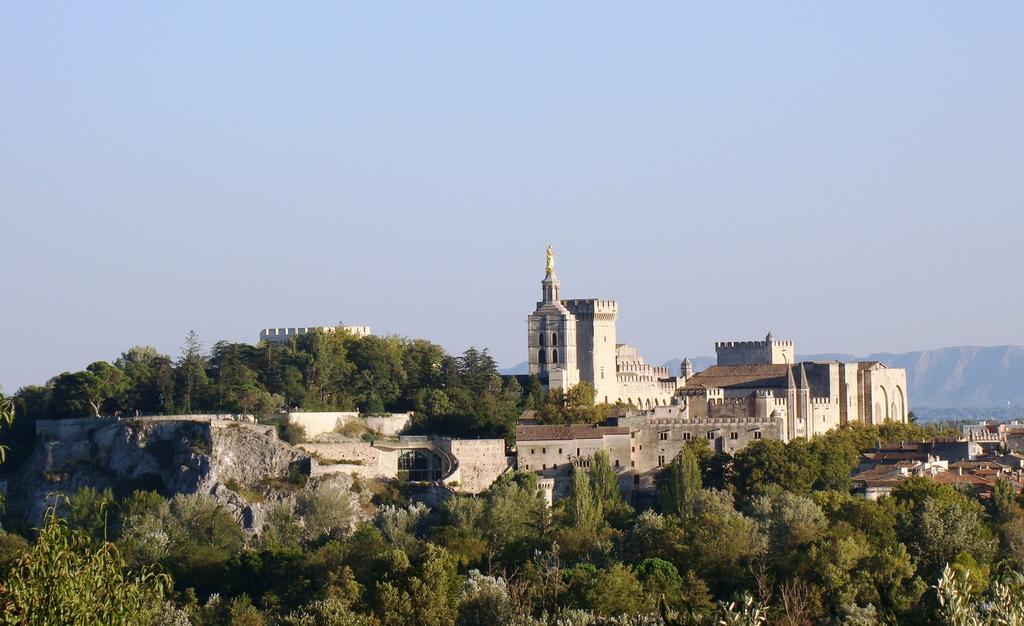 B&B - Chambres D'Hotes Le Foch Avignone Esterno foto